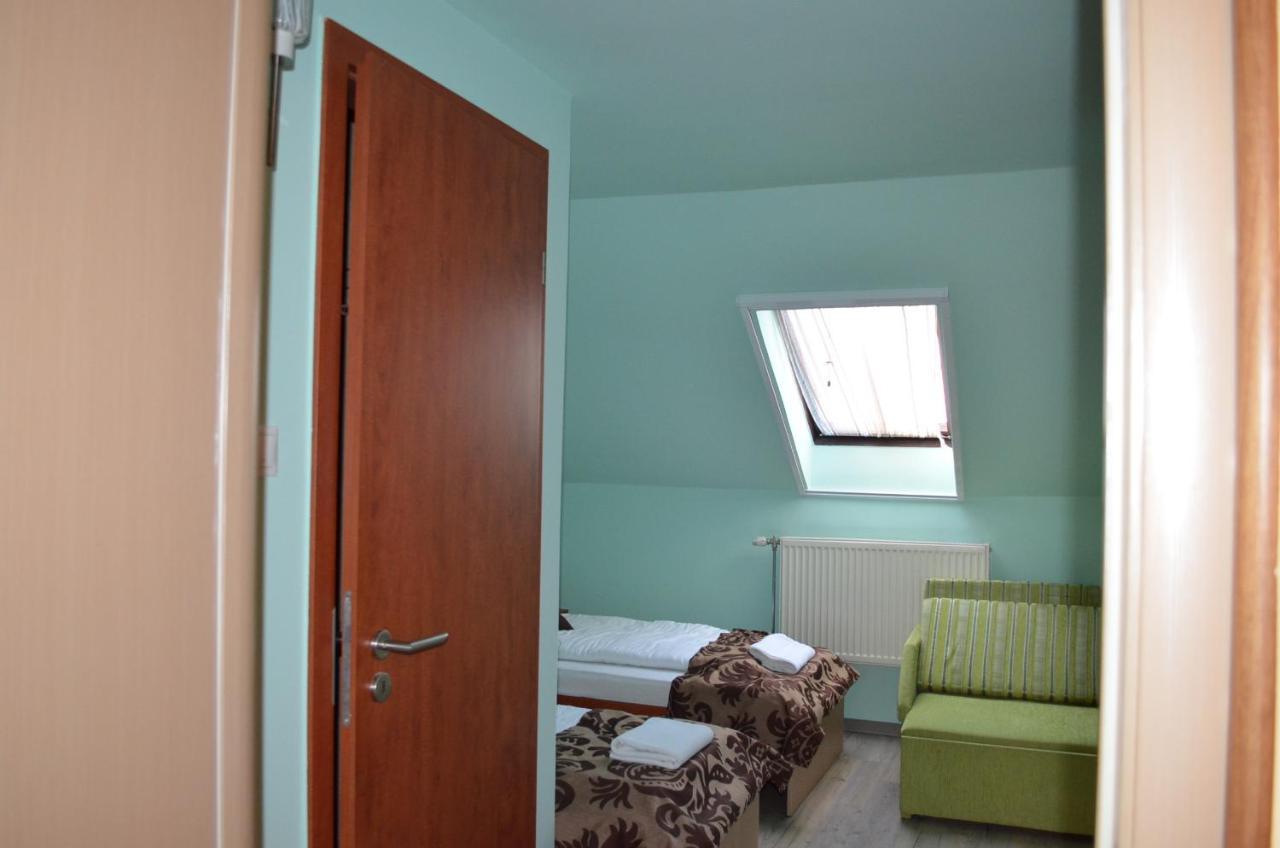 Holdfenyszallas Bed & Breakfast Segedin Dış mekan fotoğraf