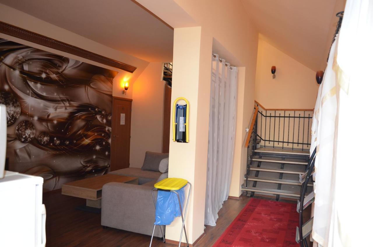 Holdfenyszallas Bed & Breakfast Segedin Dış mekan fotoğraf