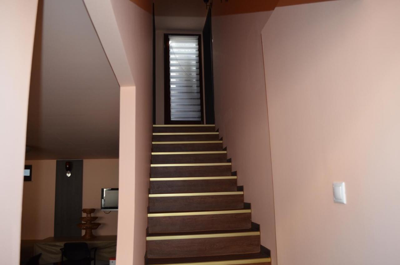 Holdfenyszallas Bed & Breakfast Segedin Dış mekan fotoğraf