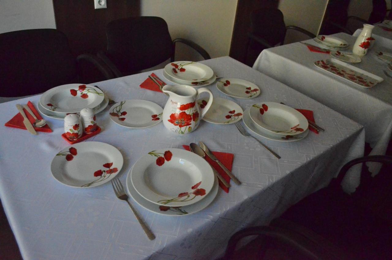 Holdfenyszallas Bed & Breakfast Segedin Dış mekan fotoğraf